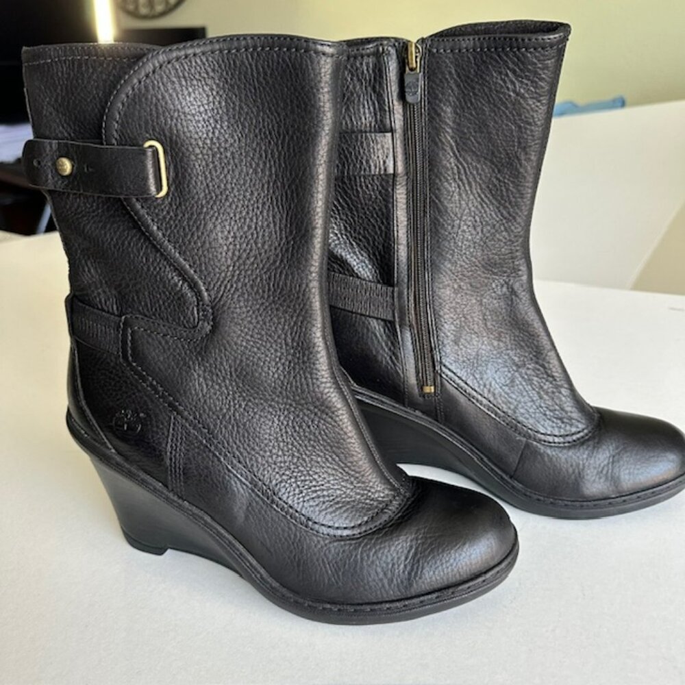 Timberland Stratham Height Mid wedge Black Leather boots, size 9.5W